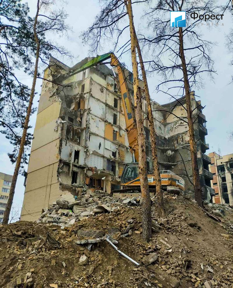 Демонтаж висотних будинків